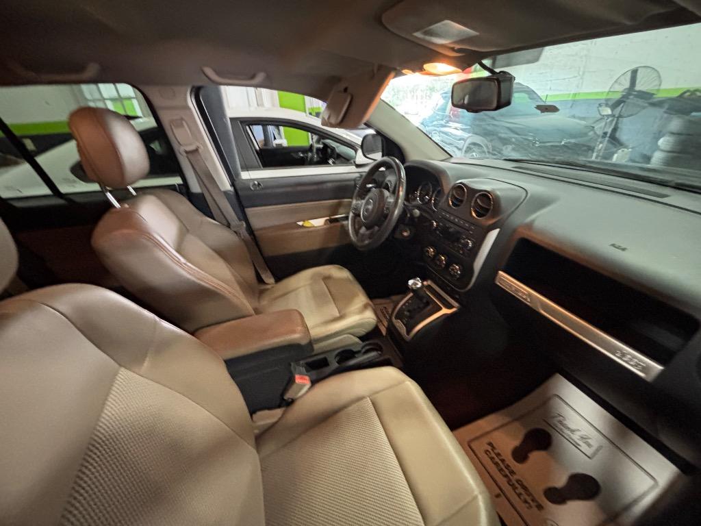 2014 Jeep Compass Latitude - Photo 6